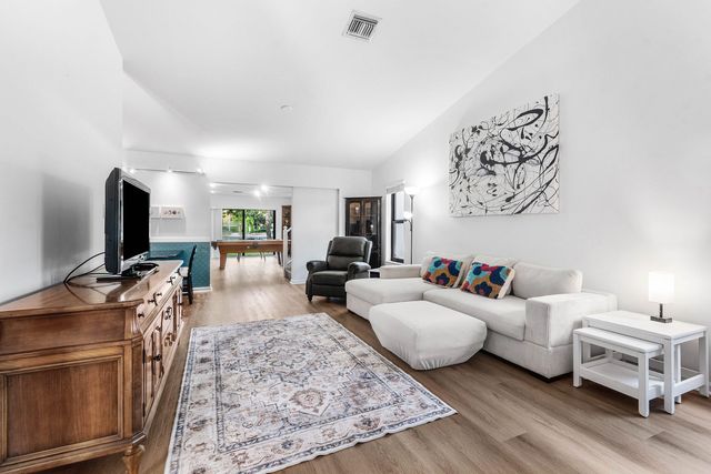 13645 EXOTICA Lane, Wellington, FL 33414