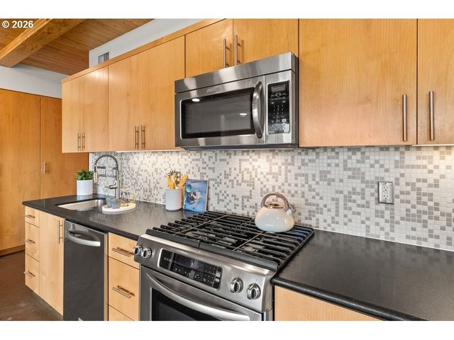 4216 N MISSISSIPPI Ave 315, Portland, OR 97217