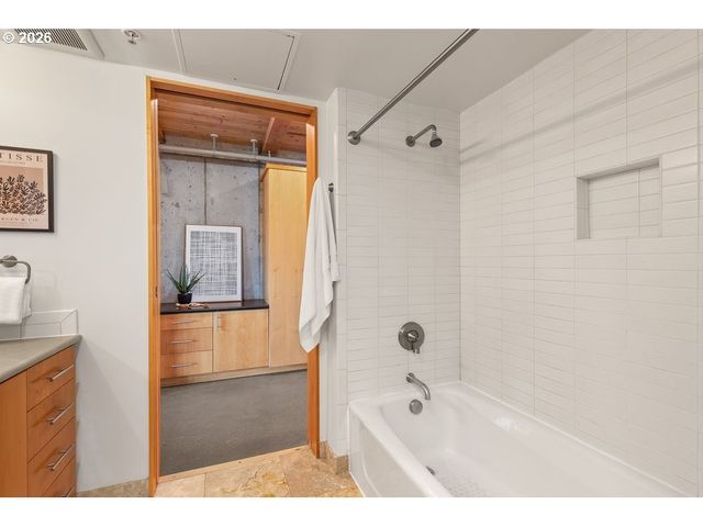4216 N MISSISSIPPI Ave 315, Portland, OR 97217