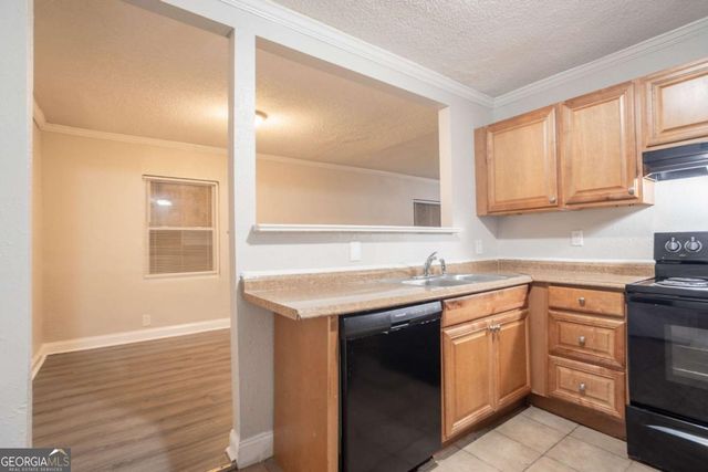 2817 Burton Road NW, Atlanta, GA 30311