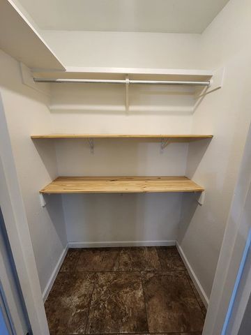 2801 Exeter Ave, Midland, TX 79705