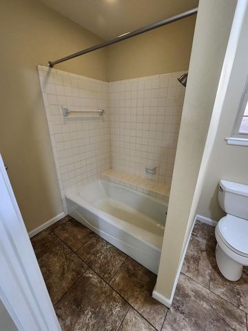 2801 Exeter Ave, Midland, TX 79705