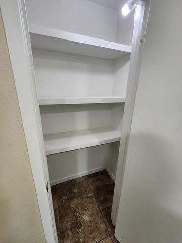 2801 Exeter Ave, Midland, TX 79705