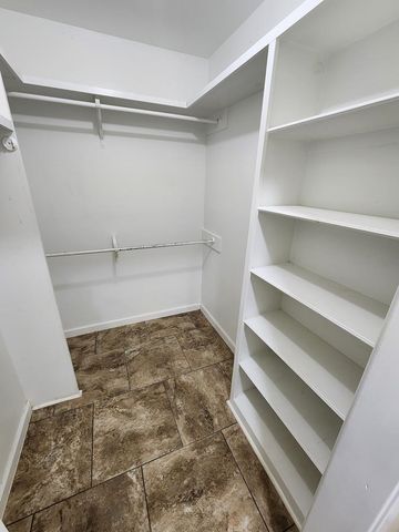 2801 Exeter Ave, Midland, TX 79705