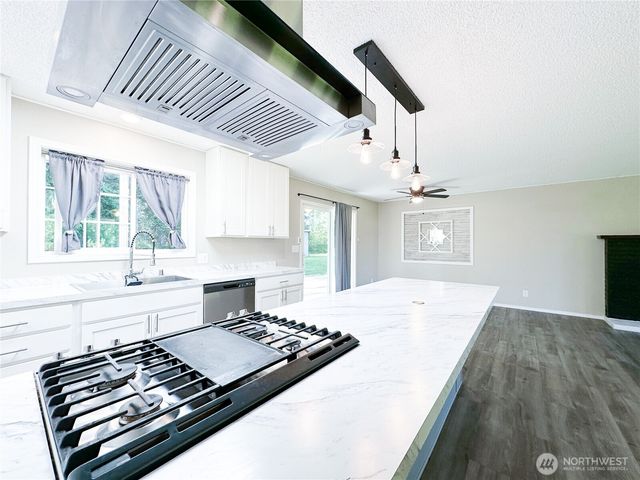3808 Hatley Road, Everson, WA 98247
