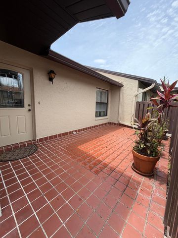 809 Sky Pine Way F, Greenacres, FL 33415