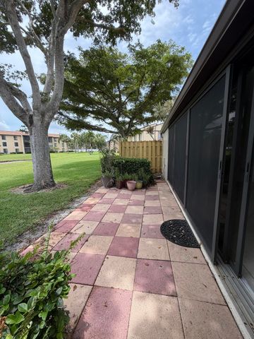 809 Sky Pine Way F, Greenacres, FL 33415
