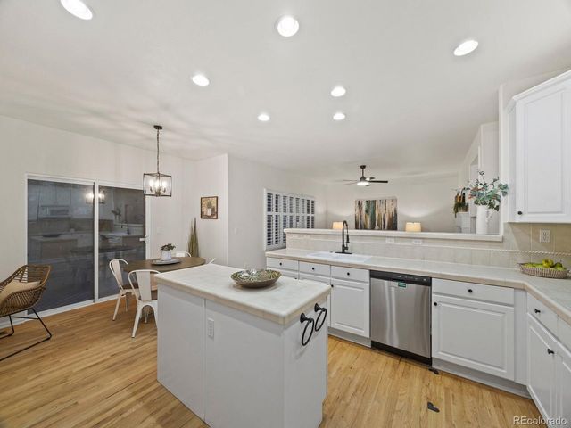 21122 White Pine Ln, Parker, CO 80138