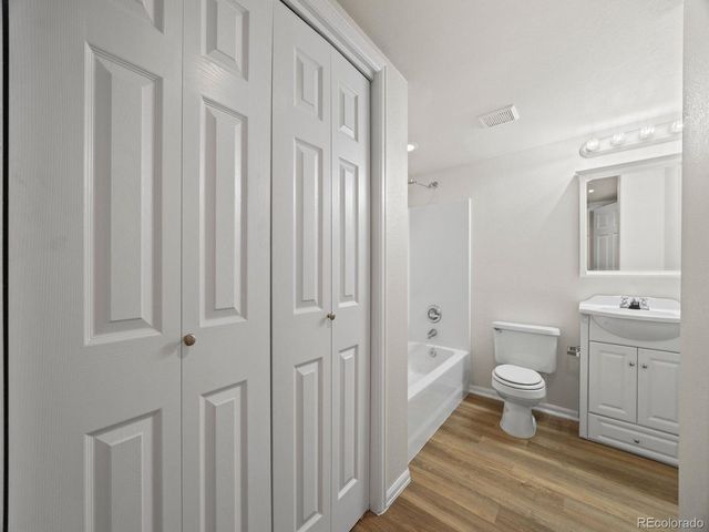 21122 White Pine Ln, Parker, CO 80138