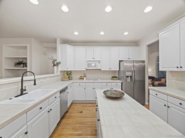 21122 White Pine Ln, Parker, CO 80138