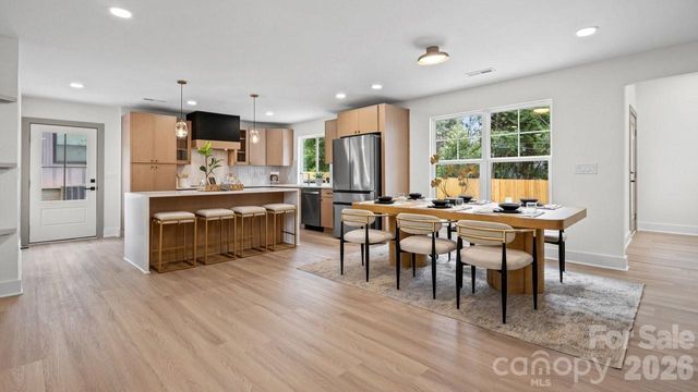 409 Scaleybark Road, Charlotte, NC 28209