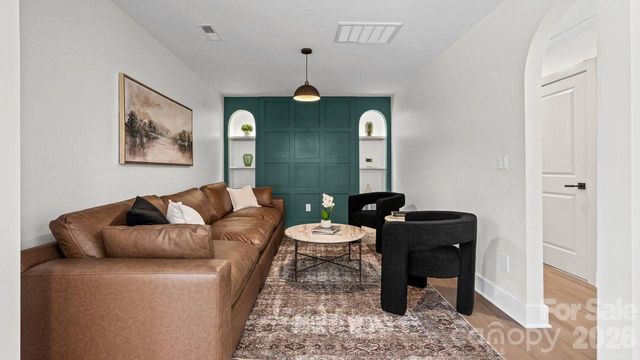 409 Scaleybark Road, Charlotte, NC 28209