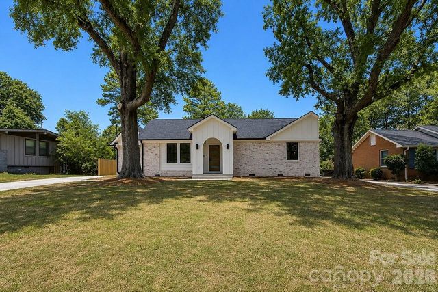 409 Scaleybark Road, Charlotte, NC 28209