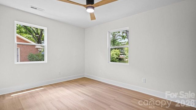 409 Scaleybark Road, Charlotte, NC 28209