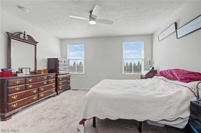 2682 Himelrigh Boulevard, Barberton, OH 44203