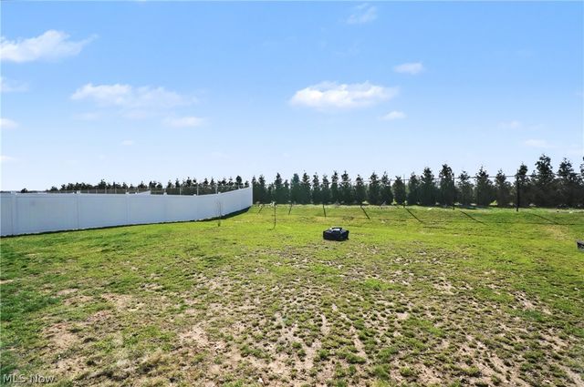 2682 Himelrigh Boulevard, Barberton, OH 44203