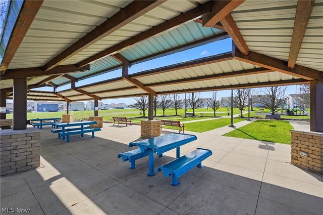 2682 Himelrigh Boulevard, Barberton, OH 44203