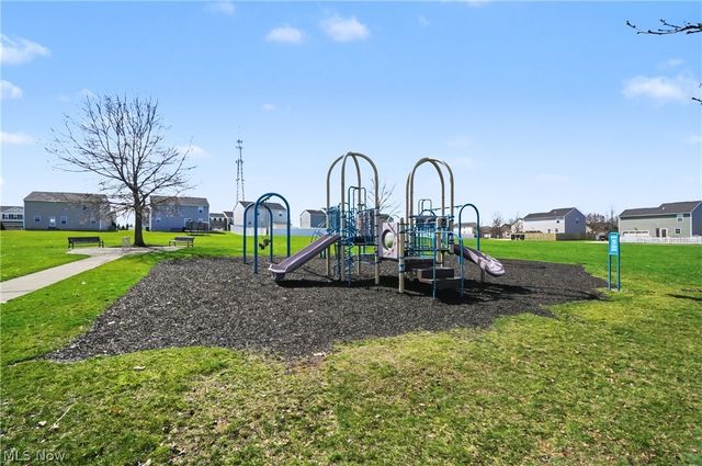 2682 Himelrigh Boulevard, Barberton, OH 44203