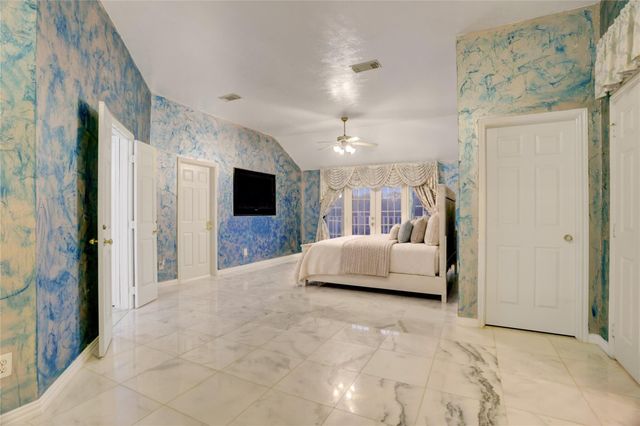 2707 Sterling Fields Drive, Pearland, TX 77584