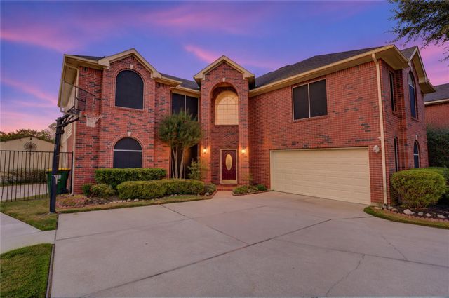 2707 Sterling Fields Drive, Pearland, TX 77584