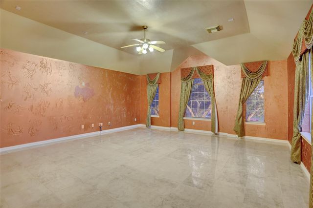 2707 Sterling Fields Drive, Pearland, TX 77584