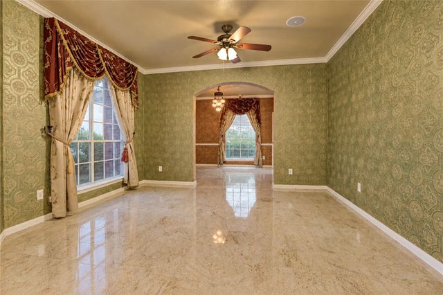 2707 Sterling Fields Drive, Pearland, TX 77584