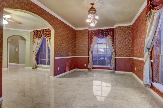 2707 Sterling Fields Drive, Pearland, TX 77584