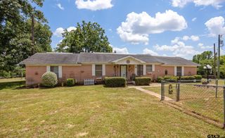 10198 CR 2167 (Jim Russell Rd), Whitehouse, TX 75791