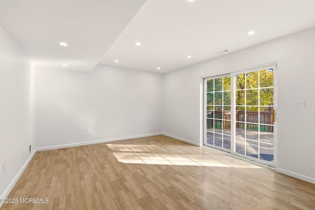 75 Hickory Hill Road, Jackson, NJ 08527