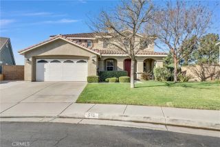 519 Cedarbrook Lane, Corona, CA 92879
