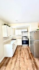 37 Waverly St 2, Lynn, MA 01905