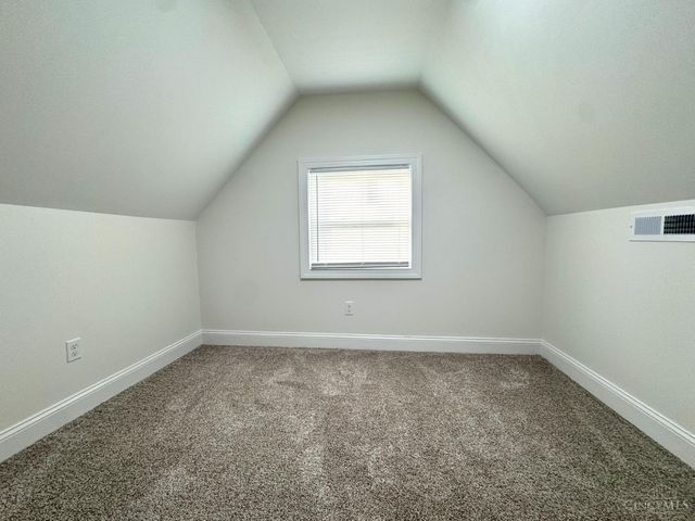 2728 Silverleaf Avenue, Cincinnati, OH 45212