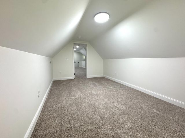 2728 Silverleaf Avenue, Cincinnati, OH 45212