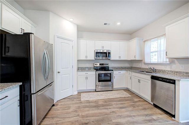 16 Maycroft Court NE, Rome, GA 30161