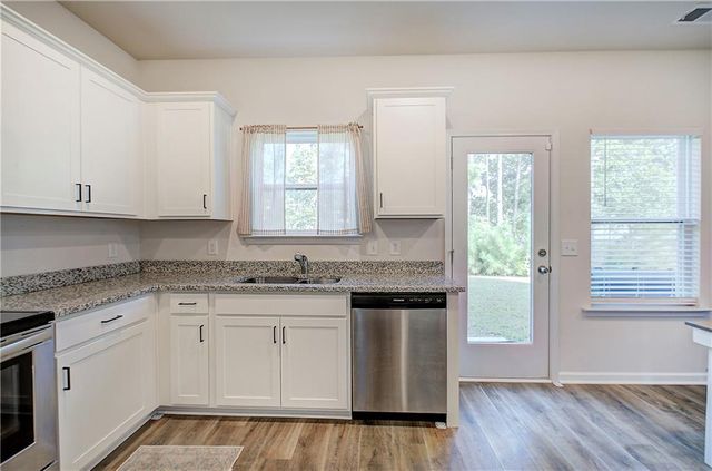 16 Maycroft Court NE, Rome, GA 30161