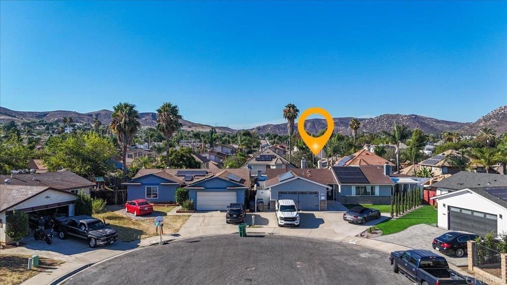 Image 1 of property listing at 10002 Stanley Ct, Santee, CA 92071