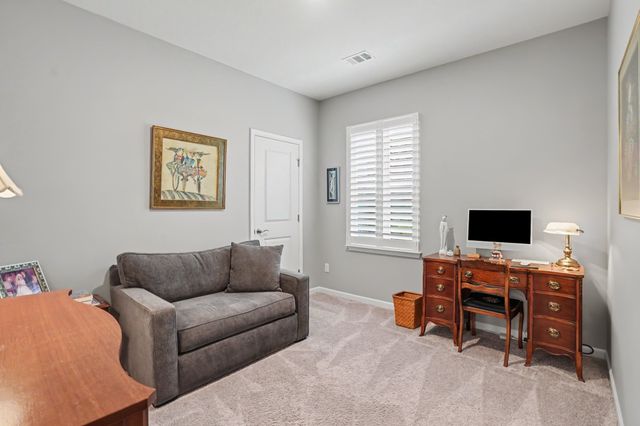241 Brook Ave, White House, TN 37188