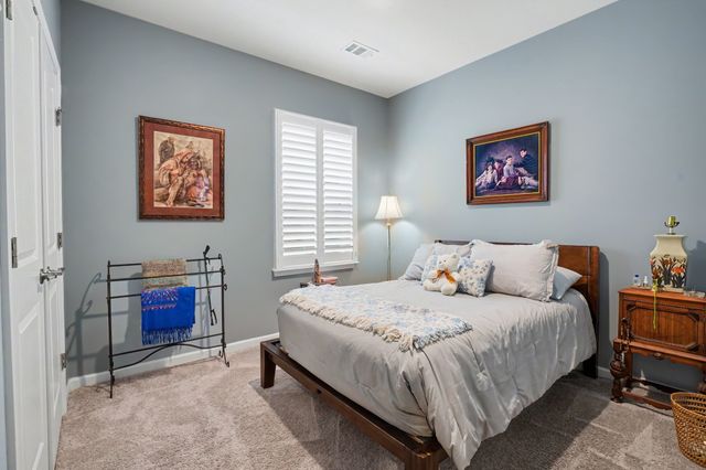 241 Brook Ave, White House, TN 37188