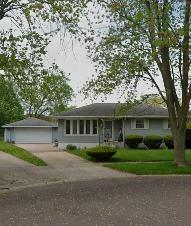 3101 98th Street, Highland, IN 46322