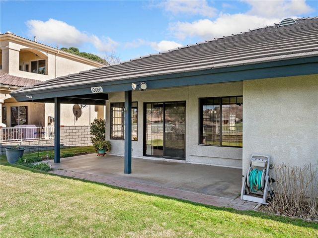 12860 Greensboro Road, Victorville, CA 92395