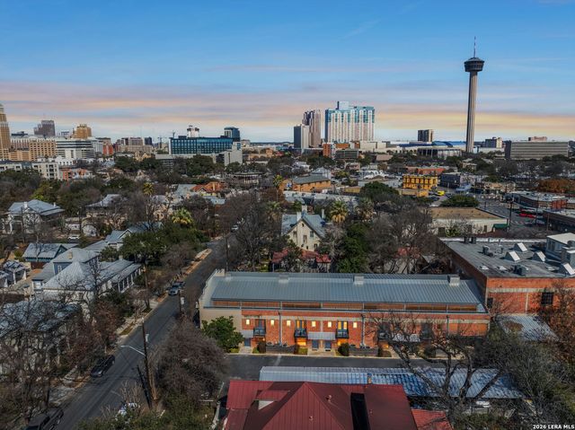 212 Madison Apt 2, San Antonio, TX 78204