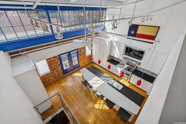 212 Madison Apt 2, San Antonio, TX 78204