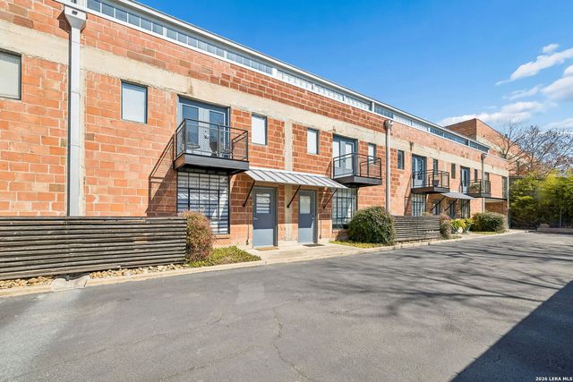 212 Madison Apt 2, San Antonio, TX 78204