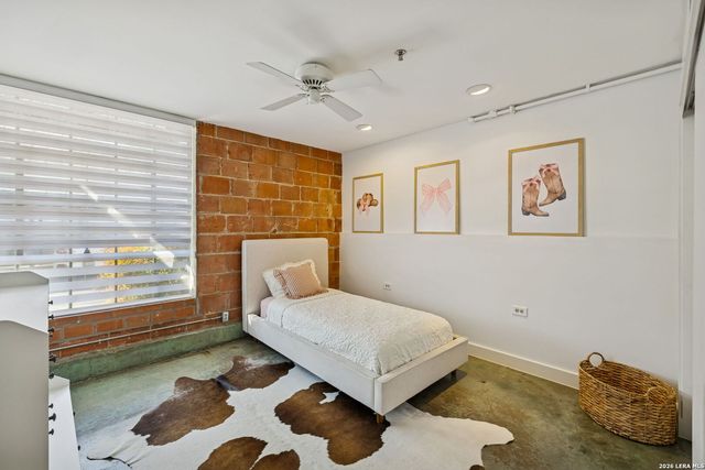 212 Madison Apt 2, San Antonio, TX 78204