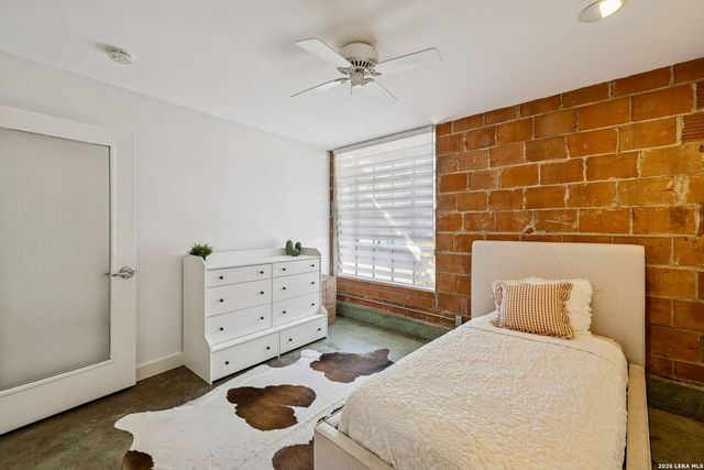 212 Madison Apt 2, San Antonio, TX 78204