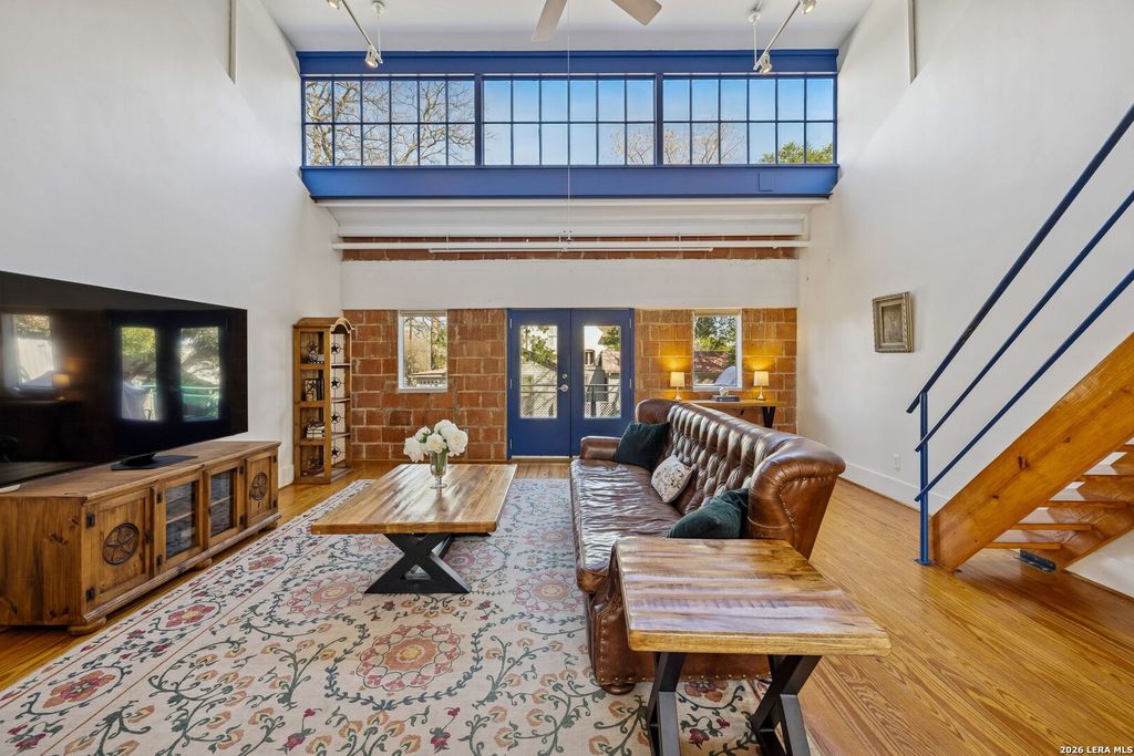 212 Madison Apt 2, San Antonio, TX 78204