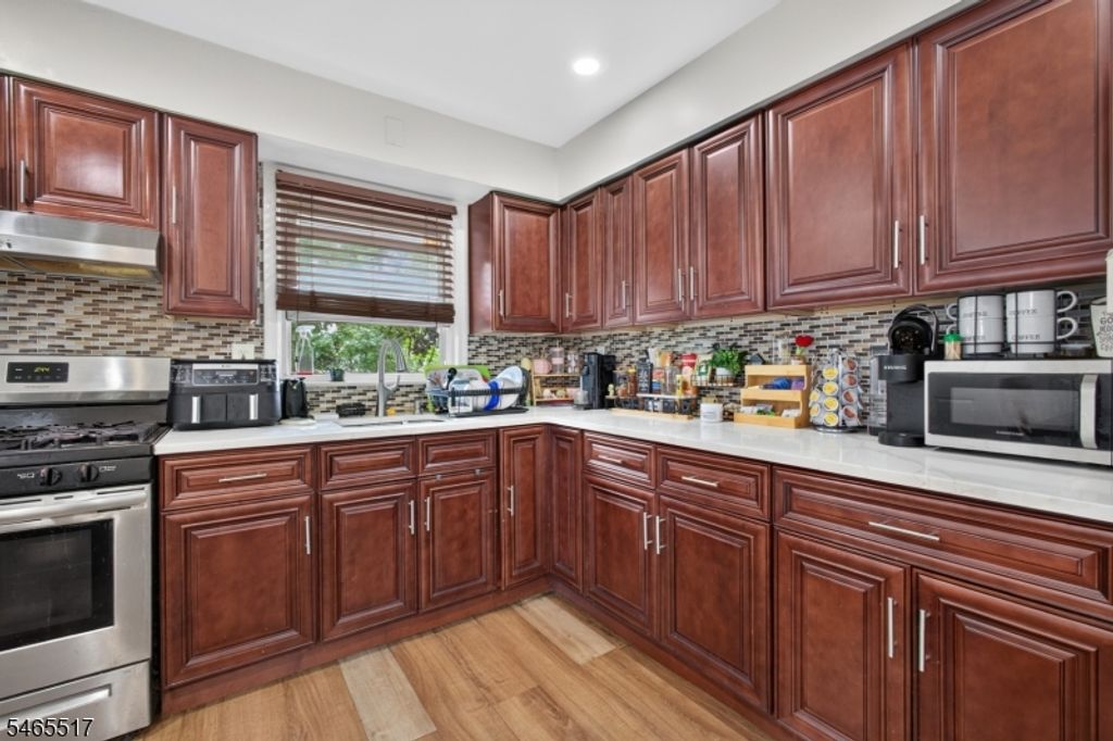 1611 86Th St, North Bergen Twp., NJ 07047 — photo 4