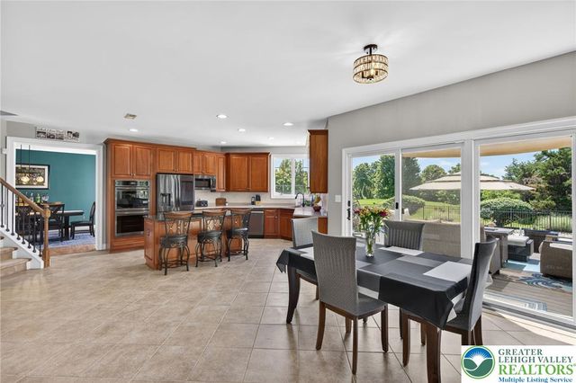 25 Melchor Drive, Williams Twp, PA 18042