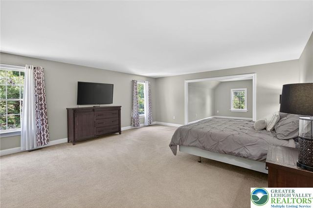 25 Melchor Drive, Williams Twp, PA 18042