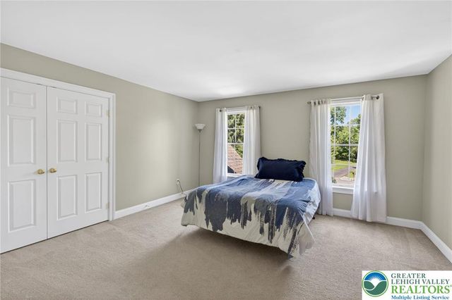 25 Melchor Drive, Williams Twp, PA 18042